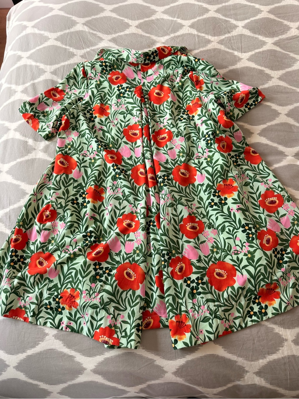 English Factory Green Short-Sleeve Dress with Floral Print - Picture 2 of 9